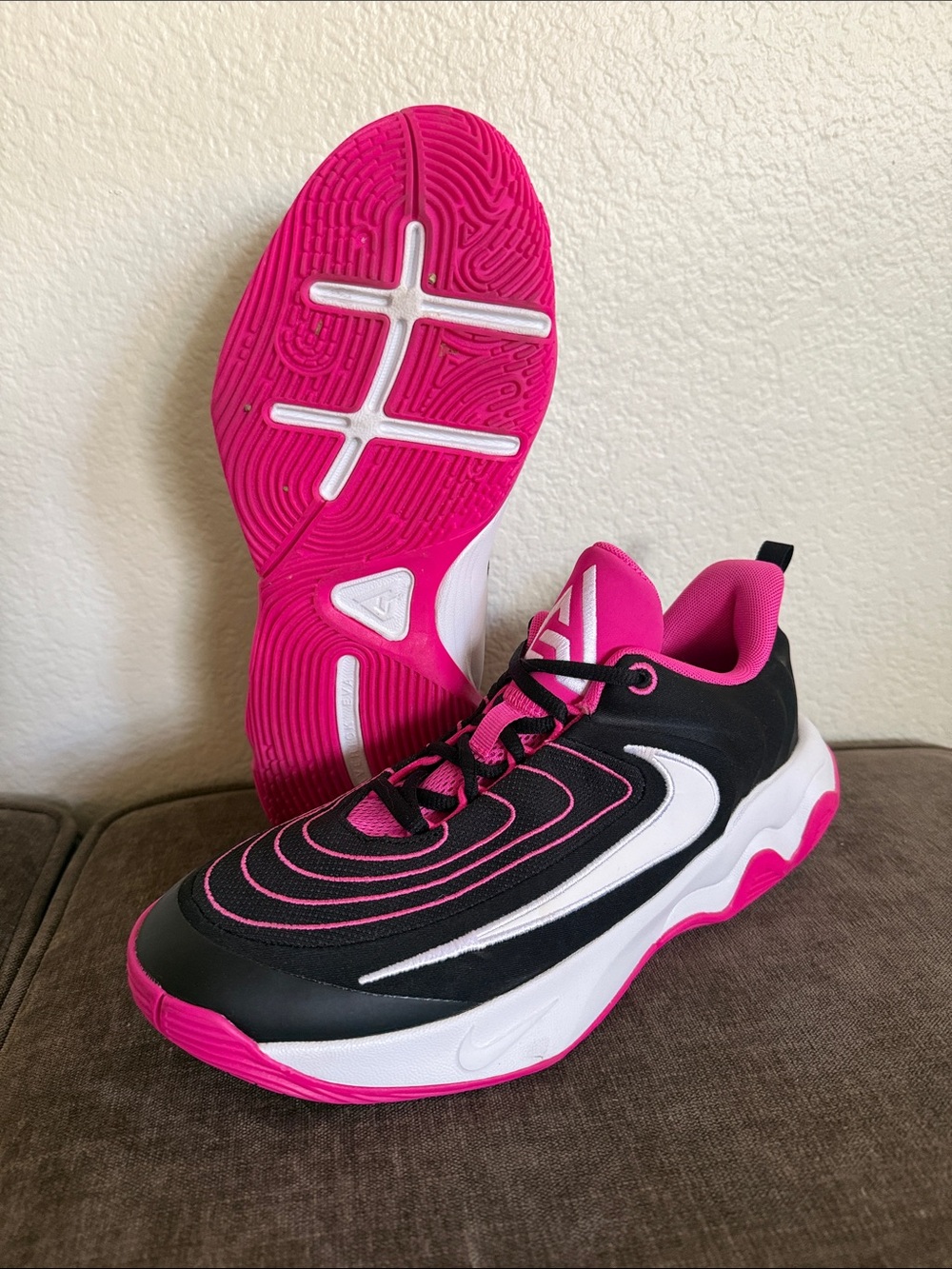 Youth Nike Gianni’s Immortality 4 Basketball Shoes